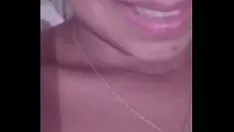 Reproducir gran culo aspecto transexual