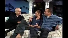 Play Woman of the hous tramp gets gang upspanged