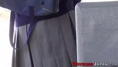 تشغيل سموتلي على مراهقة يابانية