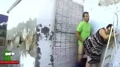 تشغيل يضاجعها على عتبة الملابس الجاهزة ، في وول ستريت. raf222