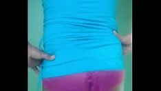 Abspielen Nalgona geht appetitlich umher