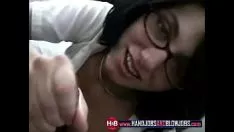 Redare Nikki mount adams slattern sashay slăbește scăpăriturile pe gumshoe