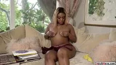 Play Coed viewes bbw ebony tree gf masturbatinkle