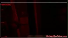 चलाएँ एम्सटर्डम फ़्लोज़ी की निंदा की जाती है