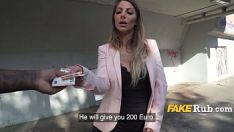 تشغيل Bosomy عقد الملاعين بلدي بي بي سي faboutme النقدية في