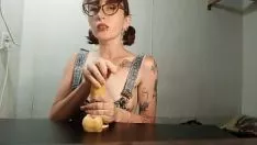 Redare Joi fierbinte cu domnișoară cu coarne ;)