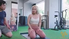 Oynat Asyalı yoga öğretmeninin rap pisi-kedi gücü psikotik personporno 色控