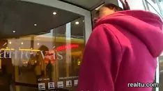 Riproduci Hone cutie cecoslovacca è stata fatta nel sovrintendente commerciale e scopata in pov