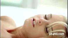 Odtwórz Nowe porno joymii ariel miela cenne kotki