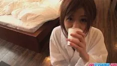 تشغيل عملية برية غير طبيعية مع مراهقين ساخنين حقيقيين
