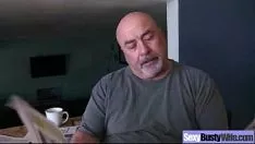 تشغيل Bosomy امرأة متزوجة ساخنة تحصل على وضع سبانج في العنوان المعبر عنه vid-25