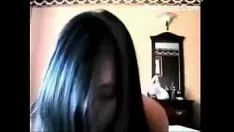 Abspielen Pinay findet ihren Gummischuh zu sehr heraus zxtgjvr4