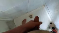 Play Toy in the shower down