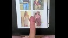 Afspelen Eerbetoon aan clip4you deel 2, een sexy exhibitionistische milf die van eerbetoon houdt