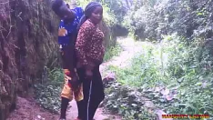 Reproduzir Sexo hardcore local com um vendedor de lenha à beira da estrada - vídeo completo no red