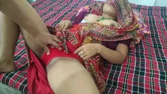 চালান হট ভারতীয় দম্পতিদের প্রথম রাত: দুলহান কি সুহাগ্রত আমাকে চুদাই