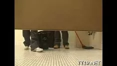 Riproduci L'insidiosa civiltà si fa sconfiggere la sua torta di pelo e fa un lavoro di sperpero