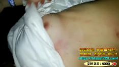 Abspielen [Korea][Haushaltshilfe][Koreanisch] isst japanische Reize und spielt mit dem Knüppel (Hitsbet im Feriengebiet)